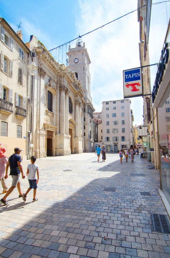 Les Palmiers Toulon